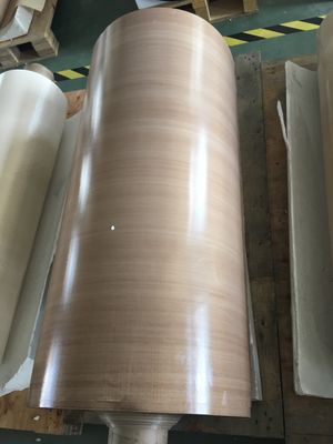 Chất liệu vải tanh siêu dày chịu được nhiệt độ cao 260ºC làm lớp bên trong ví